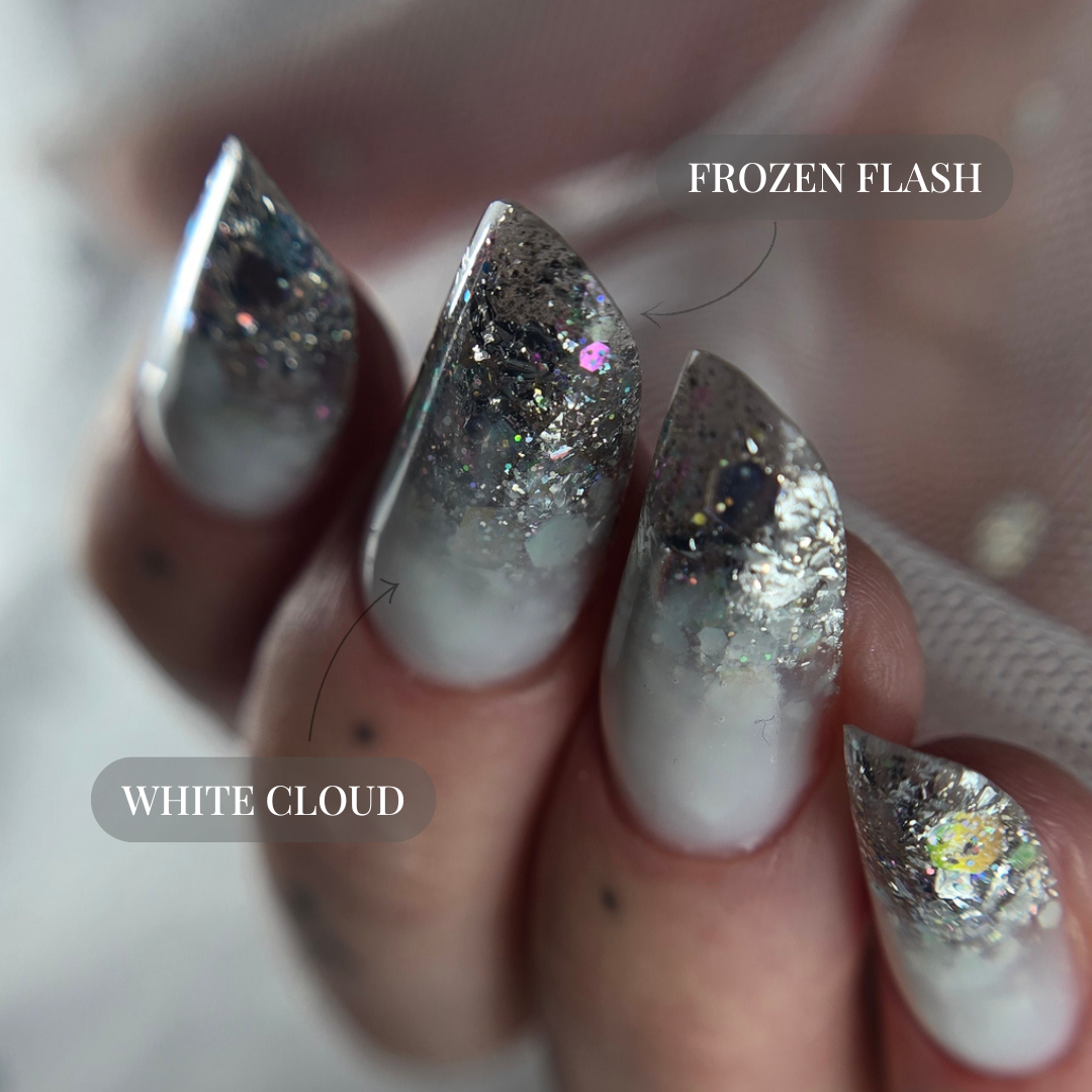 Cloud Mousse Frozen Flash et Holo Fever